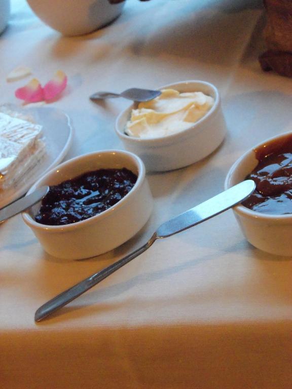 Hosteria Lekun Lekun Вилья-ла-Ангостура Экстерьер фото