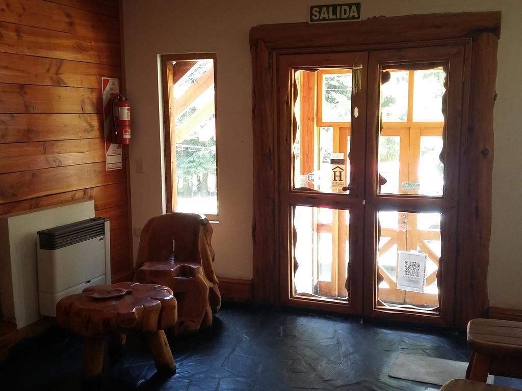 Hosteria Lekun Lekun Вилья-ла-Ангостура Экстерьер фото